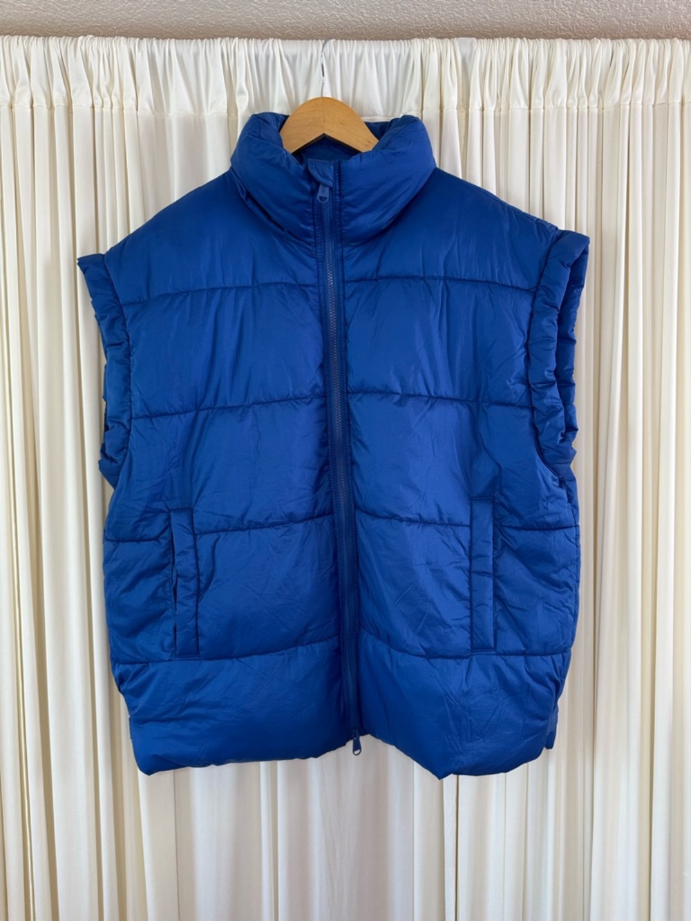 Free People FP Movement In A Bubble Puffer Vest Royal Blue Sz S Oversized Active - Picture 1 of 6